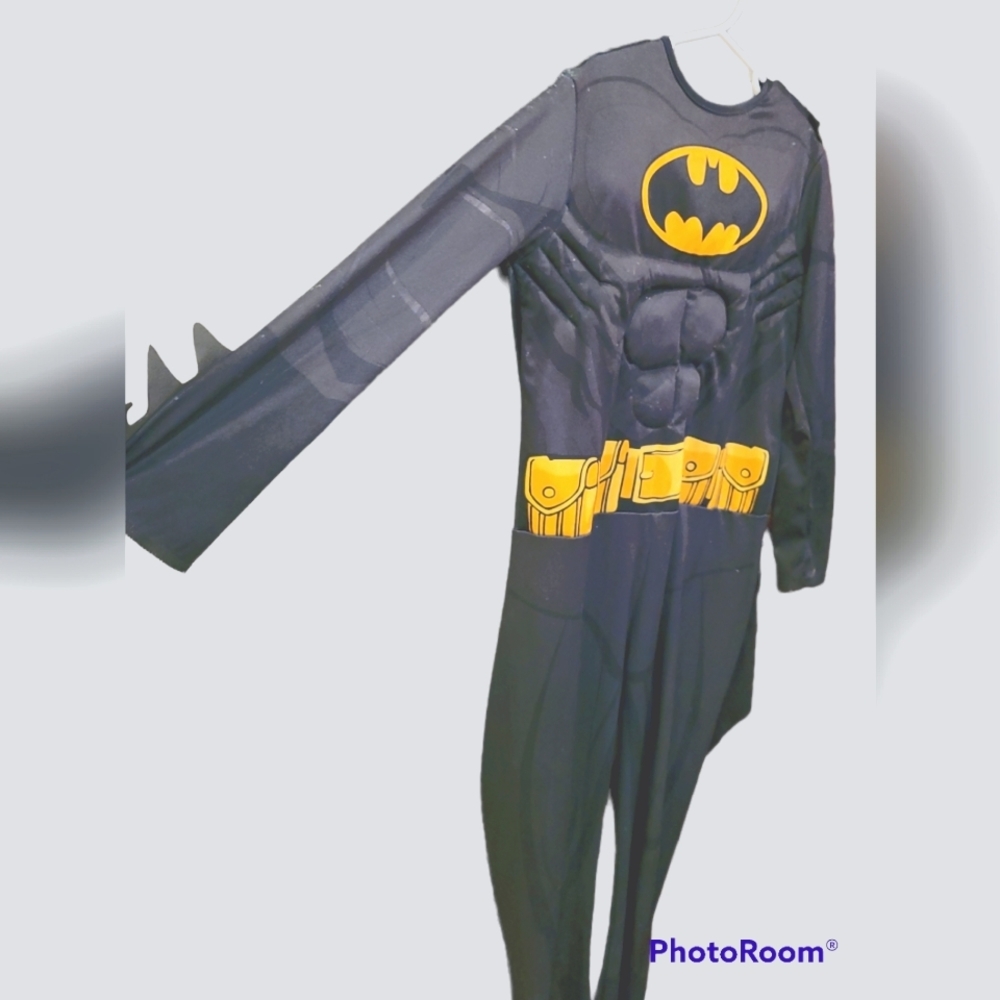 Kids Halloween costume Batman